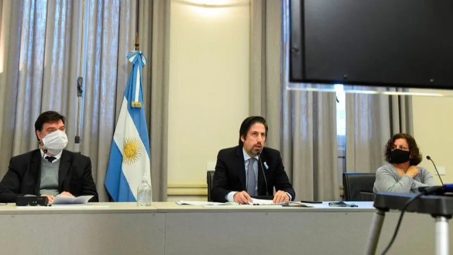 Paritaria nacional: pagarán $4.840 a los docentes del país por la pandemia Paritaria nacional: pagarán $4.840 a los docentes del país por la pandemia