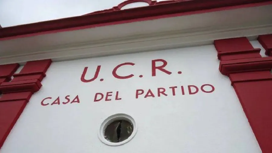 UCR UCR