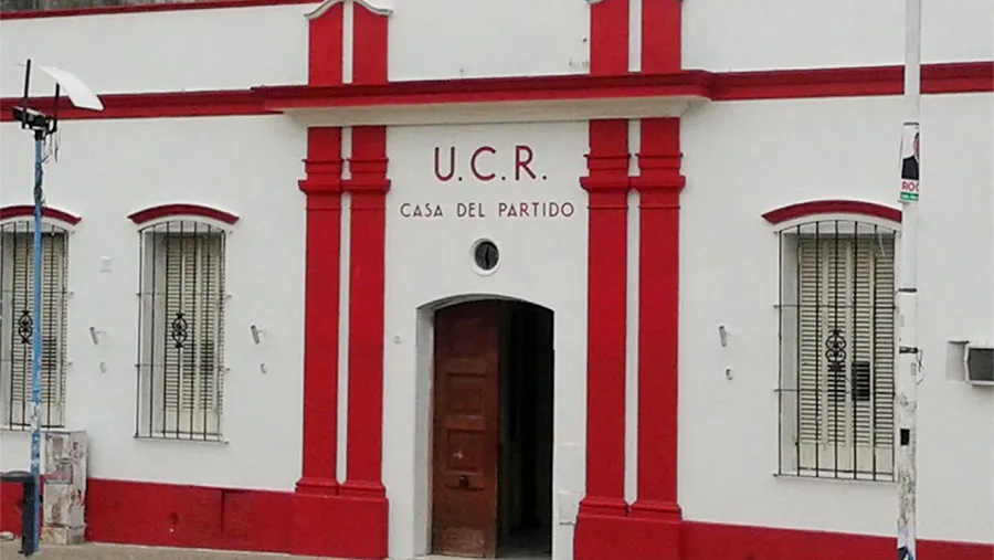 La línea “Base Radical 2023” saludó a las nuevas autoridades del centenario partido. La línea “Base Radical 2023” saludó a las nuevas autoridades del centenario partido.