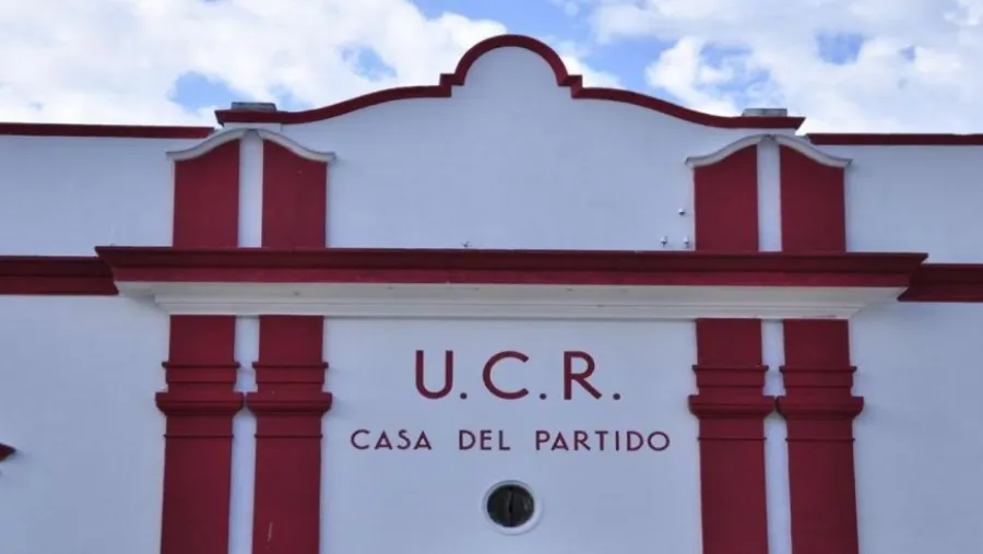 UCR UCR