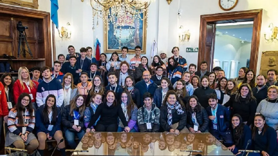 Estudiantes Estudiantes