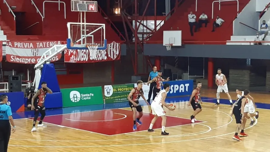 Básquet: Unión venció a Colón en el clásico santafesino que inauguró la Liga Argentina Básquet: Unión venció a Colón en el clásico santafesino que inauguró la Liga Argentina