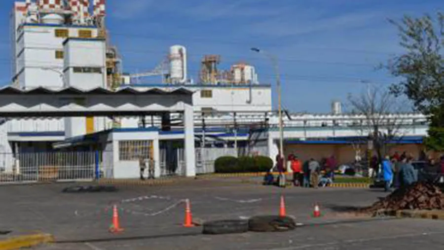 Unilever está instalada en el Parque Industrial de Gualeguaychú. Unilever está instalada en el Parque Industrial de Gualeguaychú.