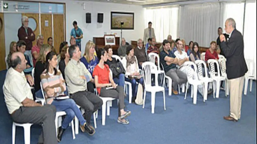 En Urdinarrain se presentó un estudio relacionado con el ambiente y la salud. En Urdinarrain se presentó un estudio relacionado con el ambiente y la salud.
