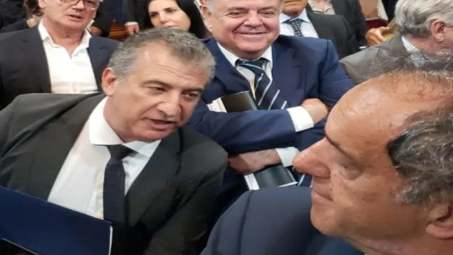 Urribarri en el Senado Urribarri en el Senado