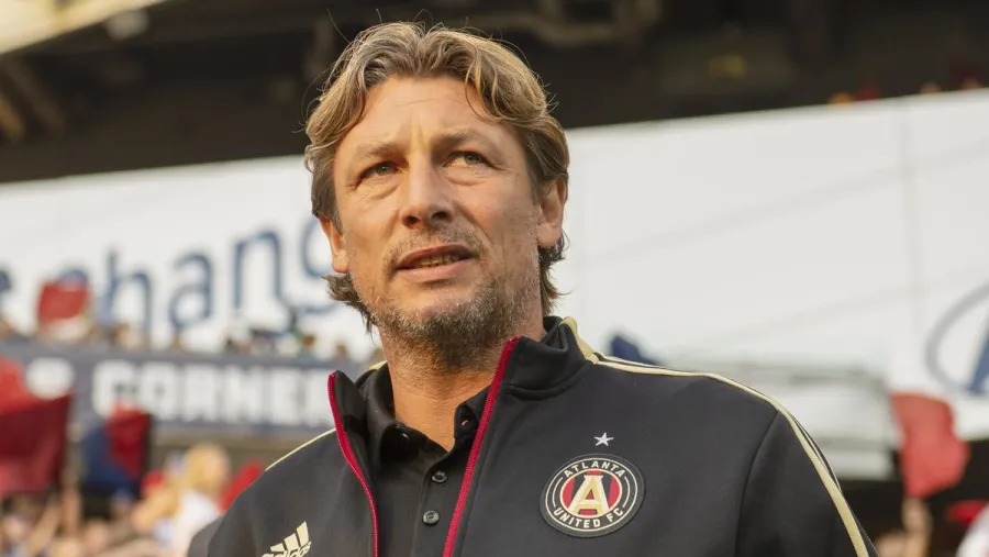 Es oficial: el entrerriano Gabriel Heinze dirigirá a Newell’s Old Boys de Rosario Es oficial: el entrerriano Gabriel Heinze dirigirá a Newell’s Old Boys de Rosario