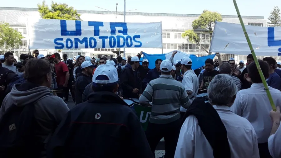 UTA frente a Casa de Gobierno UTA frente a Casa de Gobierno