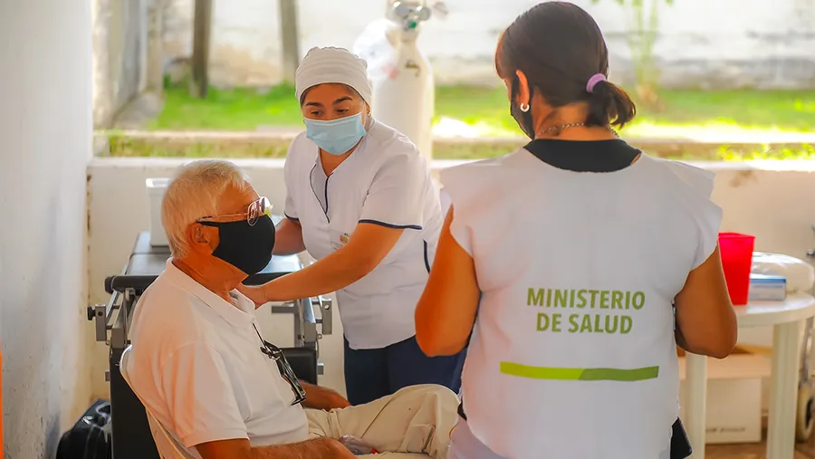 La provincia informó que durante la semana se aplicaron unas 15 mil dosis en todo el territorio entrerriano. La provincia informó que durante la semana se aplicaron unas 15 mil dosis en todo el territorio entrerriano.