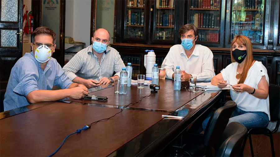 Velázquez Sonia con Bachetti, Garcilazo y Giano Velázquez Sonia con Bachetti, Garcilazo y Giano
