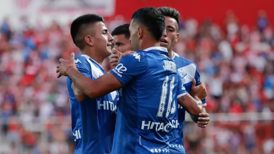 Vélez Con aporte entrerriano, Vélez goleó a Unión en la despedida del crespense Gabriel Heinze