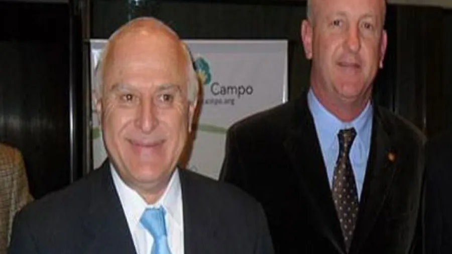Lisandro Viale junto a Miguel Lifschitz Lisandro Viale junto a Miguel Lifschitz