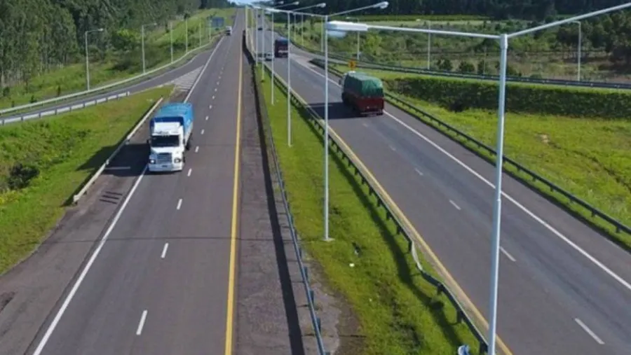 Fin de la concesión de rutas: sindicalistas expresaron su preocupación al gobierno por los posibles 500 despidos. Fin de la concesión de rutas: sindicalistas expresaron su preocupación al gobierno por los posibles 500 despidos.