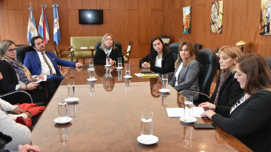 Reunión con jueces Reunión con jueces