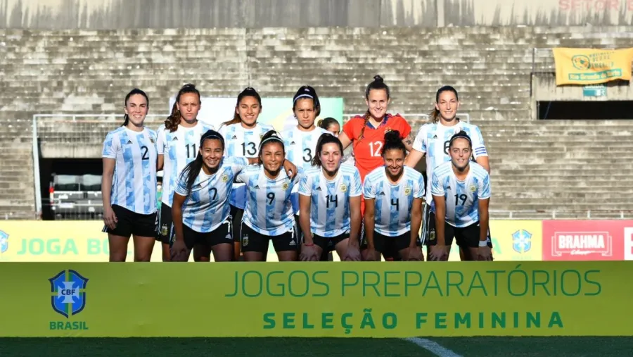 Fútbol: con la entrerriana Yael Oviedo, Argentina sufrió una goleada ante Brasil Fútbol: con la entrerriana Yael Oviedo, Argentina sufrió una goleada ante Brasil