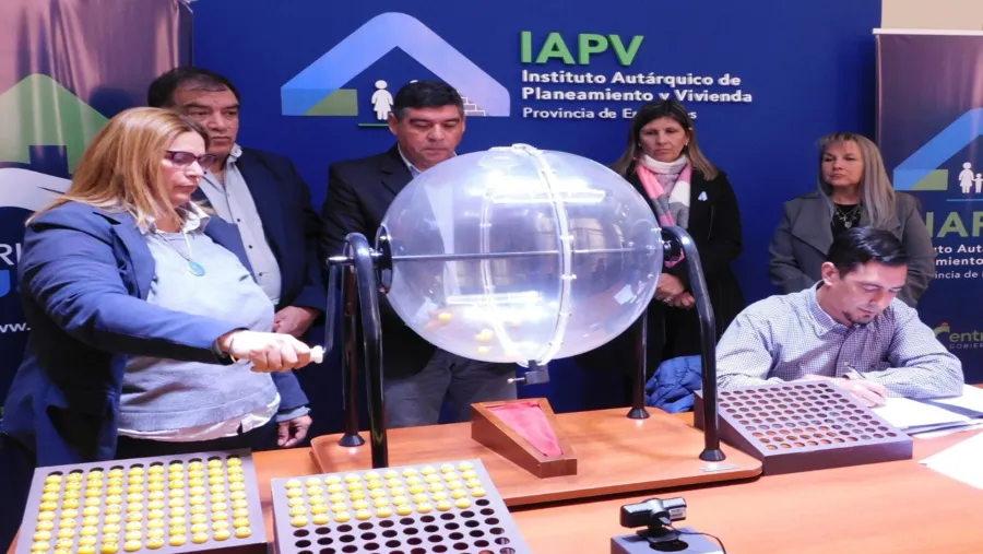Familias de cinco localidades salieron preadjudicadas en sorteos de viviendas del IAPV Familias de cinco localidades salieron preadjudicadas en sorteos de viviendas del IAPV